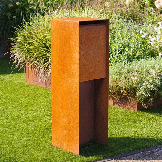 Briefkasten aus Cortenstahl - Design Modell