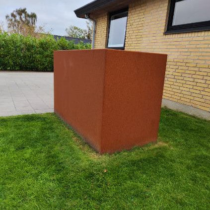 Mülltonnenunterstände aus Cortenstahl - schlichtes Modell